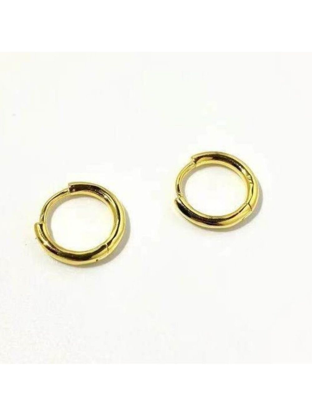18k Gold Plated Sterling silver hoop Earrings - Picture 5 of 8
